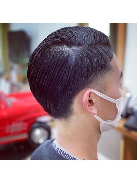 ドラセナ(Dracaena) バーバーヘアー