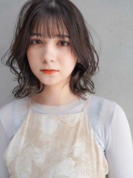 カンナ(Canna) 前髪/黒髪/ミディアム/Aラインボブ/髪質改善/10代20代/くびれ