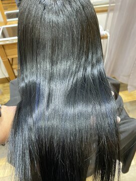 トリコ(TRICO) TRICO style3【髪質改善美髪カラーで艶々ブルーブラック】