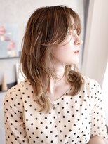 エムスラッシュ アヴェダ 自由が丘(M.SLASH AVEDA)&nbsp;センターパート/流し前髪/イヤリングカラー/自由が丘