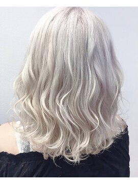 エヌプラス(N+) 黒髪グラデヘアーオリーブグレー小顔に見せるヘアココアベージュ