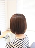 オイルストレートでつくるツヤ髪ショートボブ/赤羽