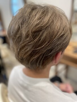 ヘアデザインロアール アリオ倉敷店(Hair Design Loire) ミルクティーベージュ