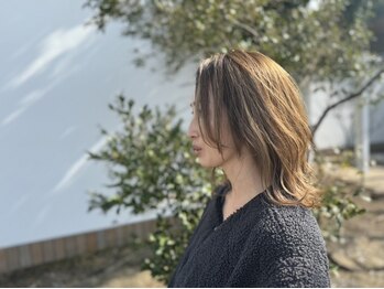 レヴリエロ(Levriero)の写真/脱白髪染め！白髪ぼかし(ハイライト)で気になる白髪をカバーしながら理想のカラーを叶えます＊