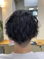 キャラシャローネ お台場(CharaChalone)&nbsp;メンズ／スパイラルパーマ／ツーブロック／ツイストパーマ