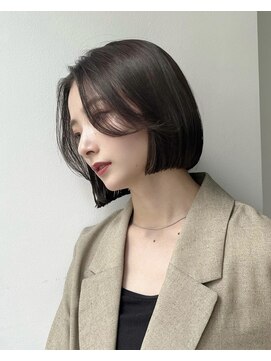 ルル 表参道(lulu.) 黒髪/ボブウルフ/ネビージュ/小顔/ワンレン