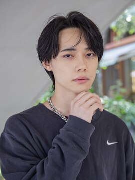 シティ(CITY) 小久保styleフェザーパーマフェザーショートグレーエンドカラー