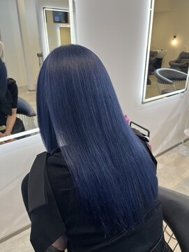 クオン 伊勢崎(QUON.) ネイビーカラー