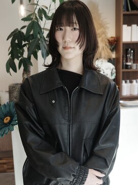 ウィム(wim) " フェイスラインレイヤー "/顔周りレイヤー/レイヤーカット