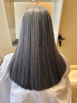 カットスペース イープラス(Cut space e+) ストレートヘアー