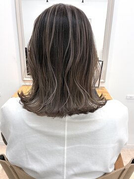 トリート 千葉店(TREAT) 30代のお客様/ハイライト/バレイヤージュ/ダブルカラー