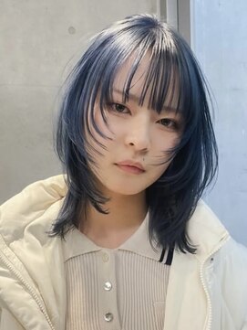キャロルガーデンズ ボコカ 表参道(Carroll Gardens bococa) 【azu】レイヤーカット ブリーチカラー デザインカラー