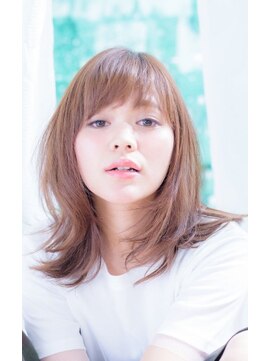 コム(com by neolive) com ラフ艶ストレート