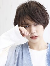 【似合わせ】 あなたの良さを引き立たせる 似合わせカット で第一印象をより華やかに。