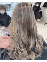 アライブ キチジョウジ(ALIVE Kichijoji)&nbsp;小顔セミウェットウェーブハイライトカラーオリーブカラー着物