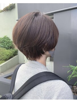 シャインヘア モカ 新宿(Shine hair mocha) 【新宿】ナチュラルハンサムショート_くびれヘアビタミンカラー
