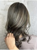 白髪ぼかしハイライトイルミナカラー¥16500