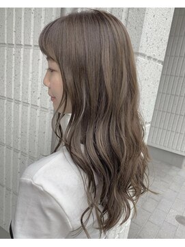 シェリア(Shelia) シアーグレージュ_パールグレー_ミルクチョコレート