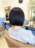 ぱつボブ