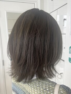 アブニールドール 大山台店 【ブリーチなし】オリーブカラー×くびれボブ