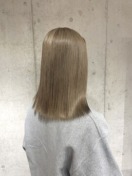 ニト(nito) ミルクティーベージュ