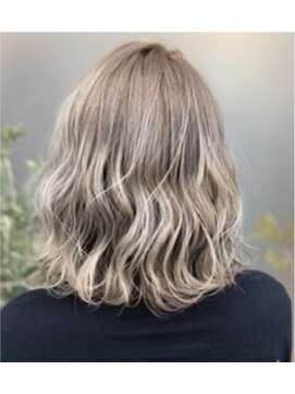 レム 中目黒アトラスタワー(REM) おしゃれミルクティーアッシュ