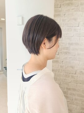 リン(Lin) ショコラグレージュ・丸みショート