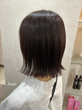 カラークチュール(Color Couture) 黒髪/切りっぱなし/ベージュ/ネイビー/小顔カット/ボルドー/ボブ