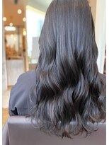 ジーナ 高槻(Zina)&nbsp;髪質改善＊大人ガーリーフェミニンロング＊美髪【Zina高槻】