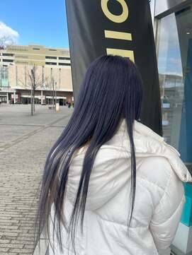 コワファースト 大分(COIFF1RST) バイオレットブラックカラー