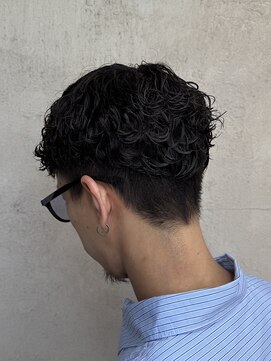 インフィニティー infinity HAIR SPACE BLOOM バッサリカット×シャドウパーマ