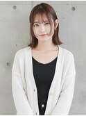 スッキリまとまるミディアムレイヤー