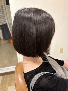 クート アンド シー 東川口(kuto and C) 丸みのあるボブ