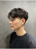 センターパートニュアンスパーマメンズカット