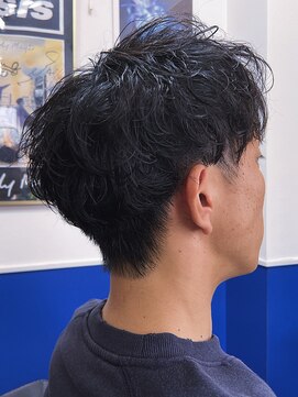 ジュリー(Julie) オーダー:シャドウパーマ、楽な感じで