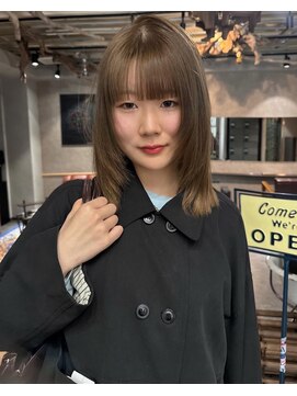 レイブンズ(Ravens) " ブリーチなしで作るオリーブベージュ "