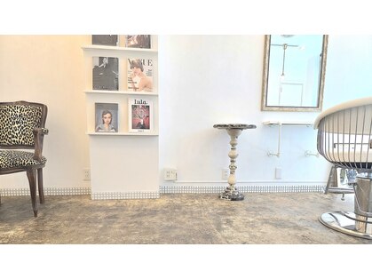 ベルベット ナンバーナイン(Velvet No 9)の写真