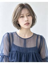 ソファ 仙台(Sofa)&nbsp;ショートボブ×透明感シルバーグレージュ