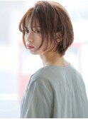オレンジベージュのショートボブ