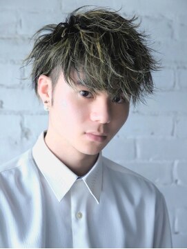 ワンス(Once) once メッシュカラー ハイライト ツーブロックショート by.KOHEI