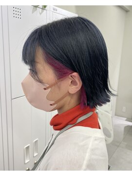 ルイス 喜連瓜破(Luis) ブルー×インナーピンク