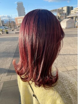 コワファースト 大分(COIFF1RST) 光で発色ばっちりカラー