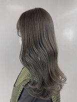 サイ(sai)&nbsp;グレージュ　ベージュ　韓国風　ブリーチなし　透明感