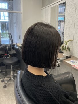 シェル 立川(shell) 大人かわいい/艶ボブ/ワンレンボブ/切りっぱなし