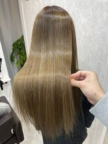 ラナ(Lana)&nbsp;【Lana】シルキーベージュ　艶髪　髪質改善