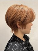 《耳だしショート》大人ショートスタイル｜30代40代50代