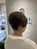 アマニ ヘアー ホスピタル(AMANI. HAIR HOSPITAL) ハンサムショート(刈り上げあり)