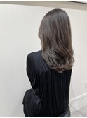 グラデーション×グレージュ