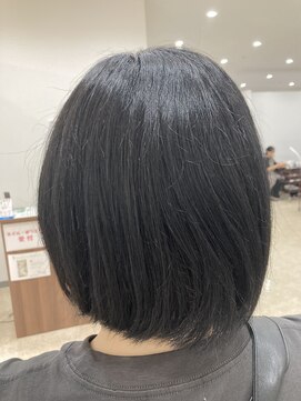 ビーズカラーイオン 酒田南店 暗め艶アッシュ4/9