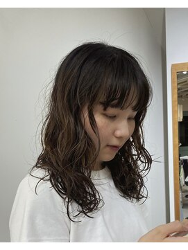 リンドリンド(Lindo Lindo) ミディアムパーマ